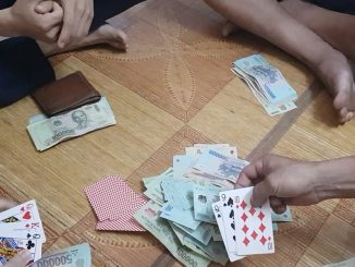 Bắt giữ 5 thanh niên tụ tập tham gia đánh bài ăn tiền