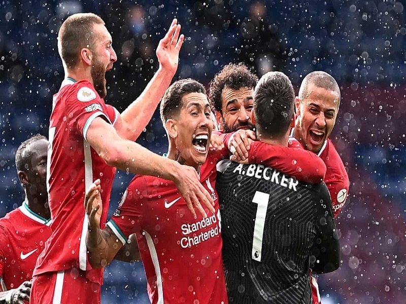 Cuộc đua top 4 Ngoại hạng Anh: Chelsea mang lại thời cơ cho Liverpool