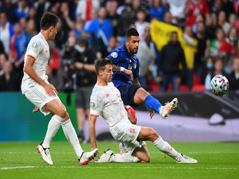 Italia góp mặt ở chung kết EURO 2021 sau trận chiến thắng kịch tính trên chấm luân lưu 11mét
